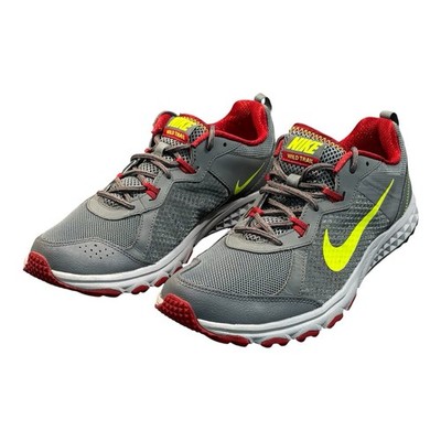 Nike Wild Trail Running Shoes Men s 10.5 Gray Red Athletic Sneakers 642833-003