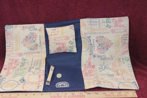 DMC Armchair Needlework Organizer Sewing Design 20x12