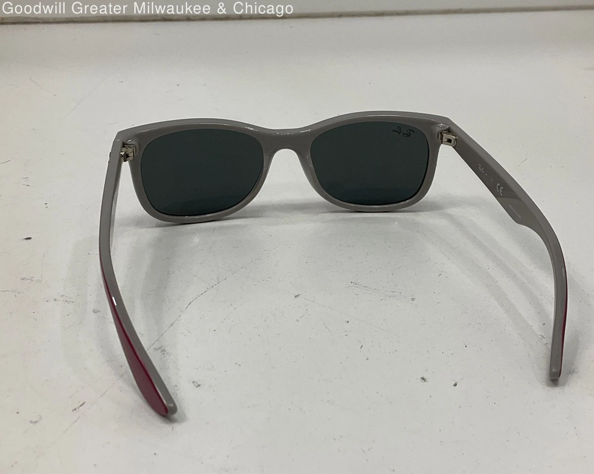 Ray-Ban dunkelrote Kinder Sonnenbrille mit weichem Etui