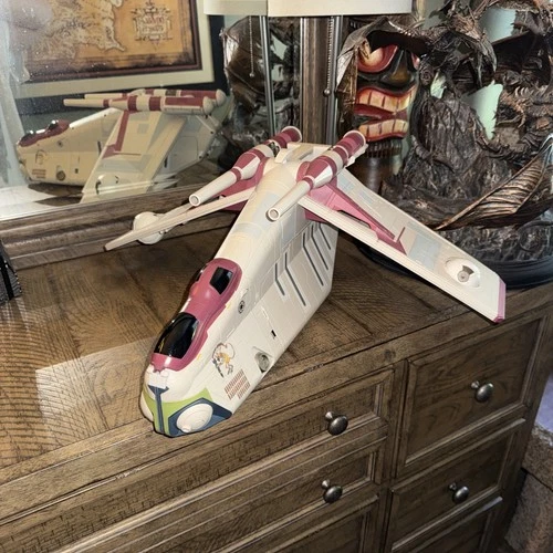 Star Wars Clone Wars TCW Republic Clone Gunship Crumb Bomber Hasbro 2009