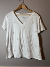Women’s Maurices 24/7 Soft White V-Neck Lemon T-shirt