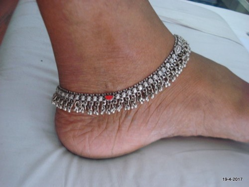 vintage Antique tribal old silver anklet feet bracelet ankle chain handmade - Foto 6 di 6