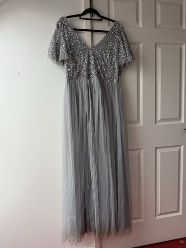 Dresses party/ special occasions - Picture 3 of 3
