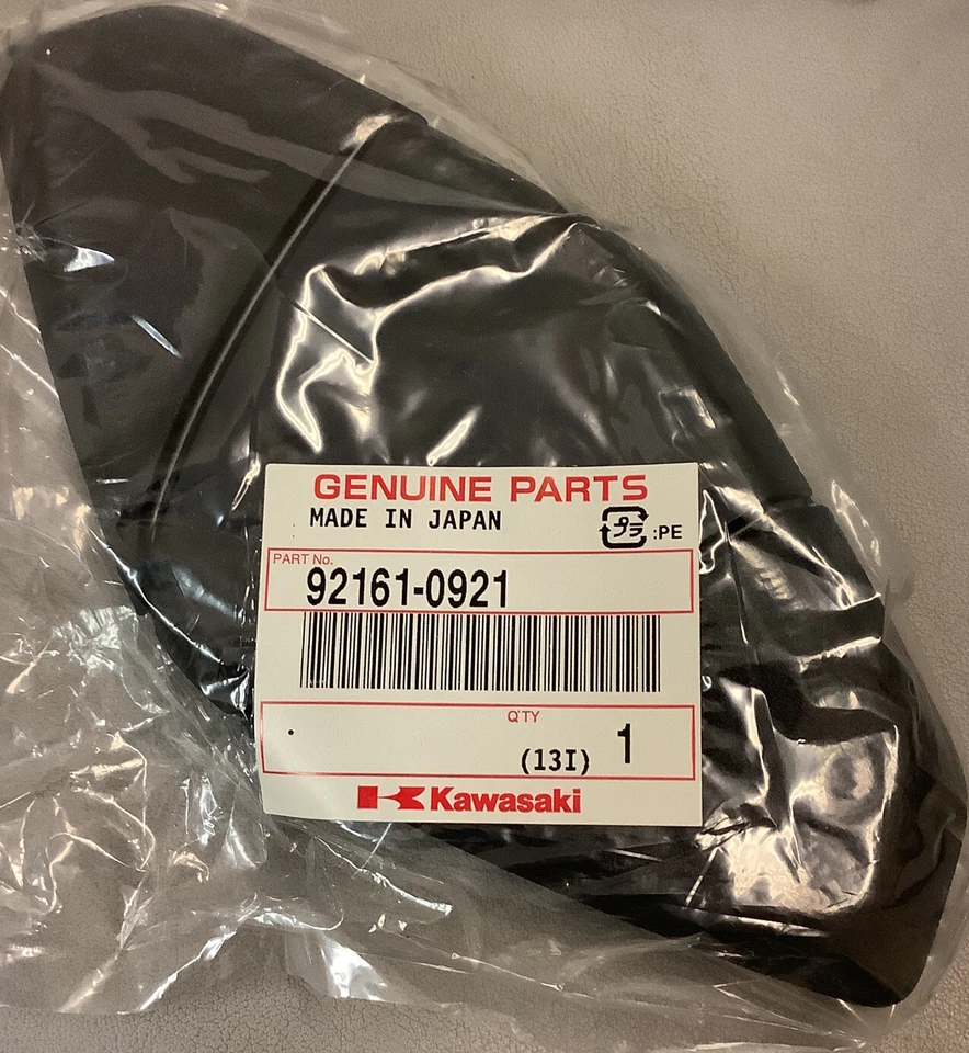 KIT FUNDA ASIENTO KAWASAKI ORIGINAL 99994-0320-33P para Ninja ZX-10R (M15) Foto 2 de 4