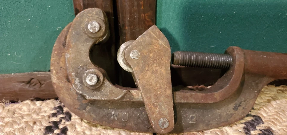 Vintage Pipe Cutter No. 2 - Image 2 of 4