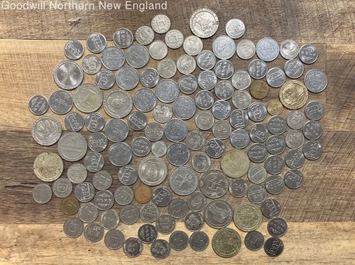 2.4Lb Lot of Mixed Amusement Tokens Casino & Gaming Midnight Star Treasure Bay