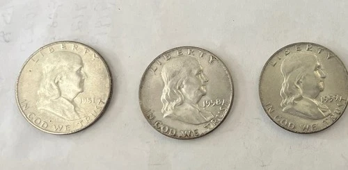 90% Silver US Coins, Mixed lot of Halves, Quarters & Dimes. Face value of $9.30.