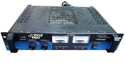 PylePro PT-3200 19'' Rack Mount 1600 Watt Power Amplifier. Parts Item. Powers Up