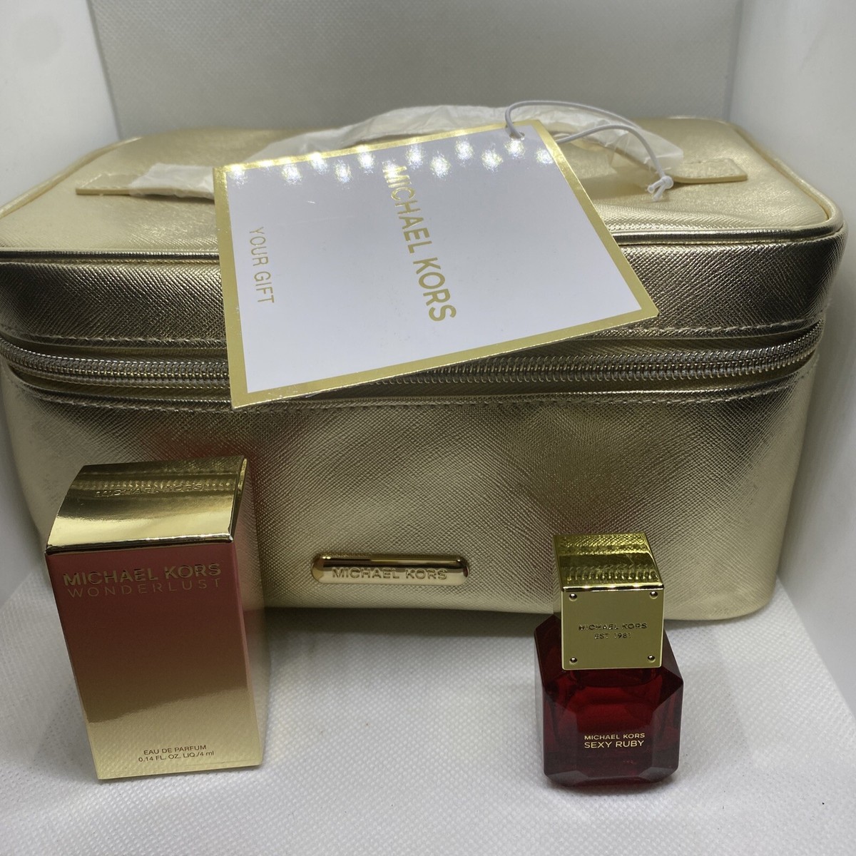 Michael Kors Exclusive Bag With Perfume Kit Set For Christmas