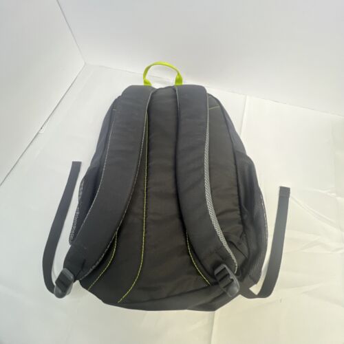 Nueva Mochila ULINE 19 H X 11 W X 7 D Mochila 25 Litros Capacidad - Imagen 2 de 4