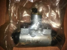Brake 1 WHEEL CYLINDER F122221
