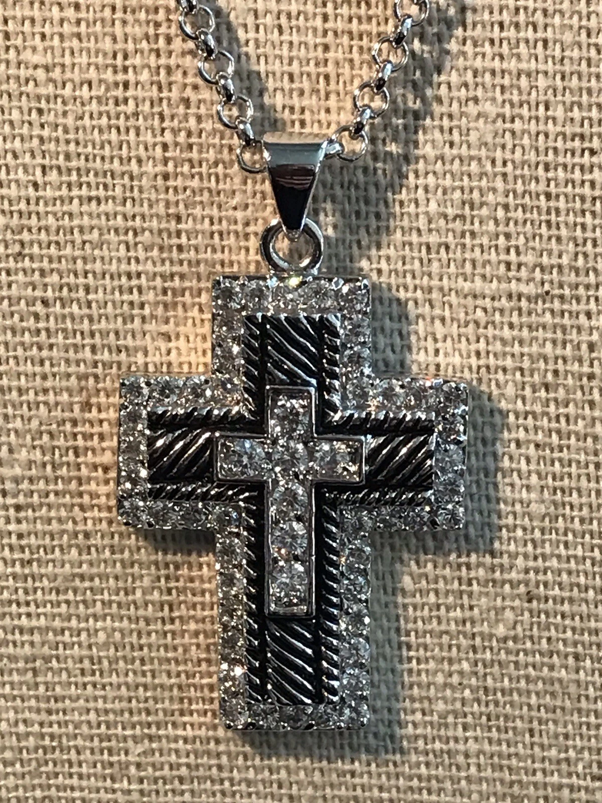 VETEMENTS Collana Ciondolo Strass Croce Religiosa