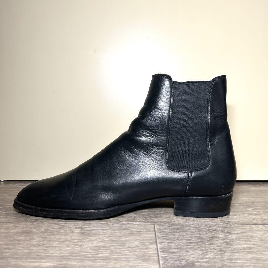 YSL Saint Laurent Side Gore Chelsea Boots Black Leather YSL Saint Laurent Side Gore Chelsea Boots Black Leather