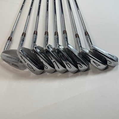 Vintage Wilson Patty Berg Ladies Golf Iron Set 3-9 PW Flex Action Steel Shafts