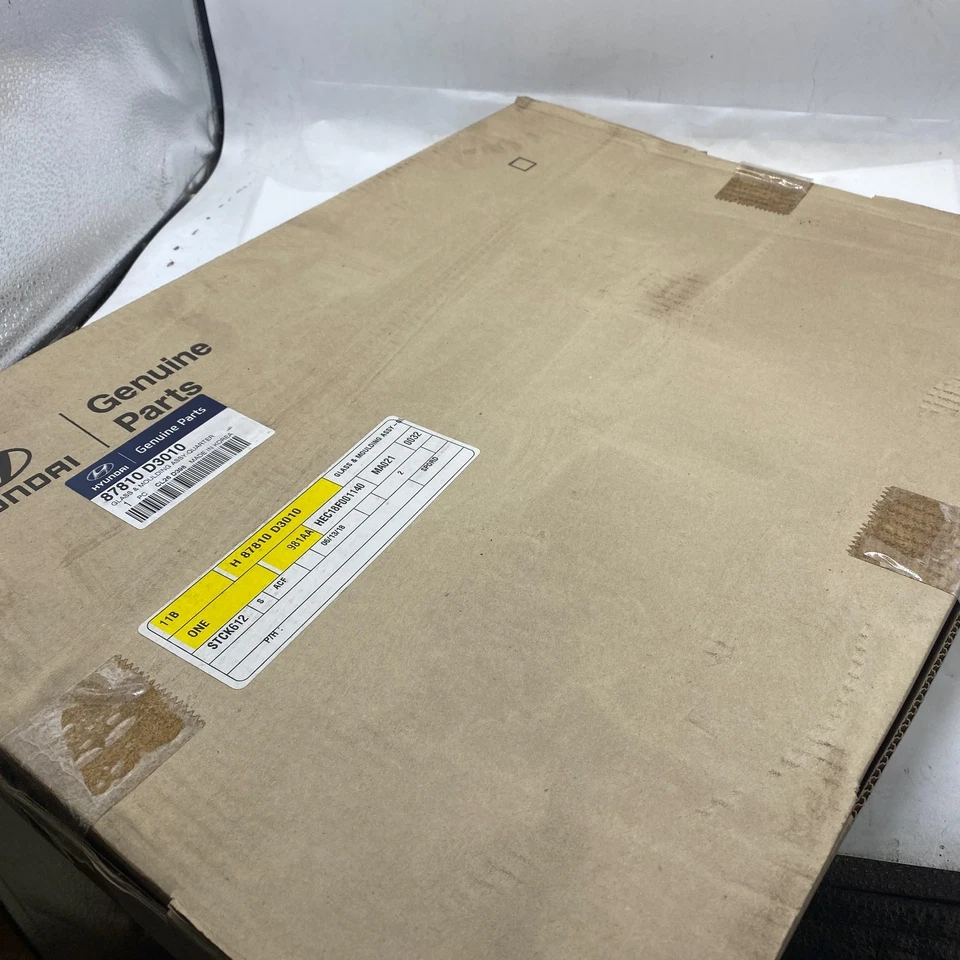 PIEZAS ORIGINALES HYUNDAI 87810-D3010 MONTAJE CRISTAL Y MOLDURAS - CUARTO 87810D3010 Foto 2 de 4