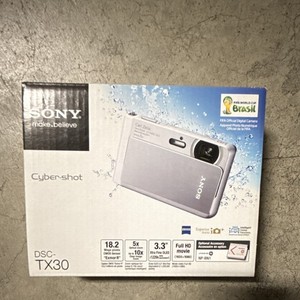 DSC-TX30(純正ケース付き) ソニー、防水最薄のコンパクト「サイバーショットDSC-TX30
