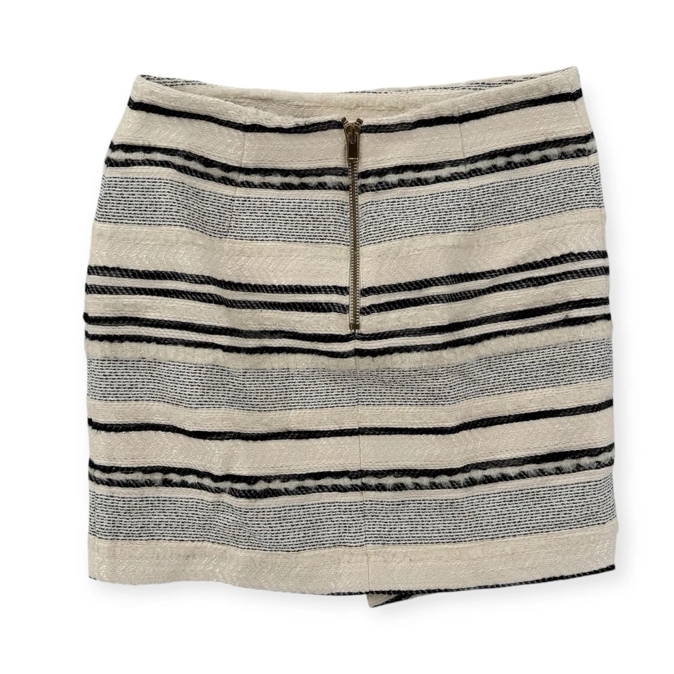 Mini-saia feminina H&M 2 listradas metálicas texturizadas envoltório frontal traseiro zíper novo com etiquetas - Imagem 2 de 4