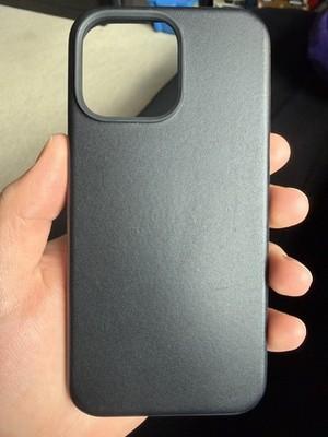 NOMAD iPhone16pro Modern Leather Case 黒色 Magnetic Leather Back - iPhone 16 Pro | Black | Horween | MagSafe