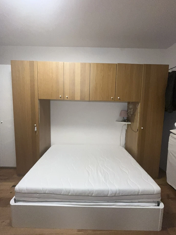 IKEA PAX Holz Kleiderschrank mit Brücke & 2 Weiße Kleiderschränke