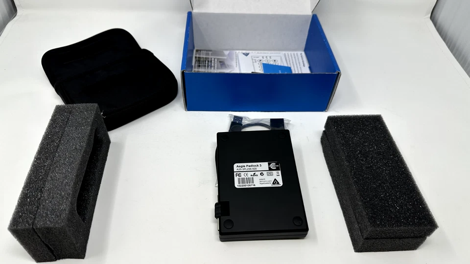 Aegis Padlock 3 A25-3PL256-500 500GB USB Pin Secured External HDD Hard Drive - Image 3 of 4