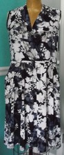 SIMPLY VERA VERA WANG SURPLICE SLEEVELESS BLACK WHITE DRESS - SIZE SMALL - NWT