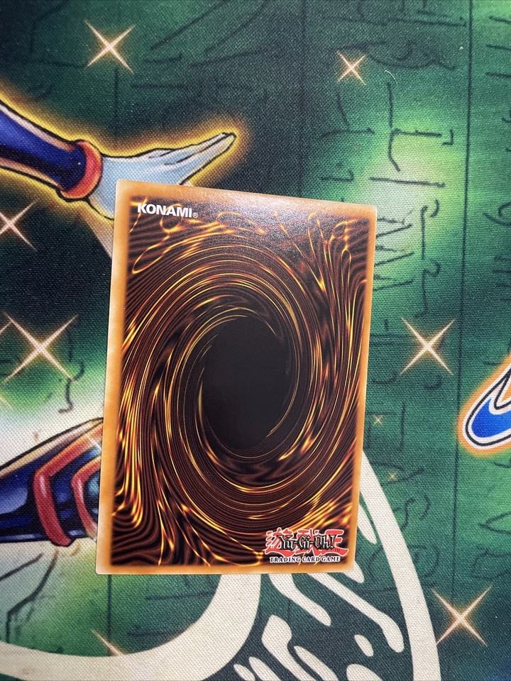 Water Enchantress of the Temple - Ultimate - Big Orbit Cards Water Enchantress of the Temple - Ultimate - Big Orbit Cards