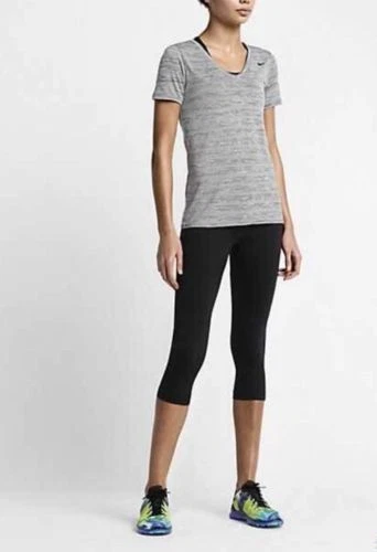 NIKE PRO LIMITLESS WOMEN'S TRAINING CAPRIS (648533-010) SZ:XS