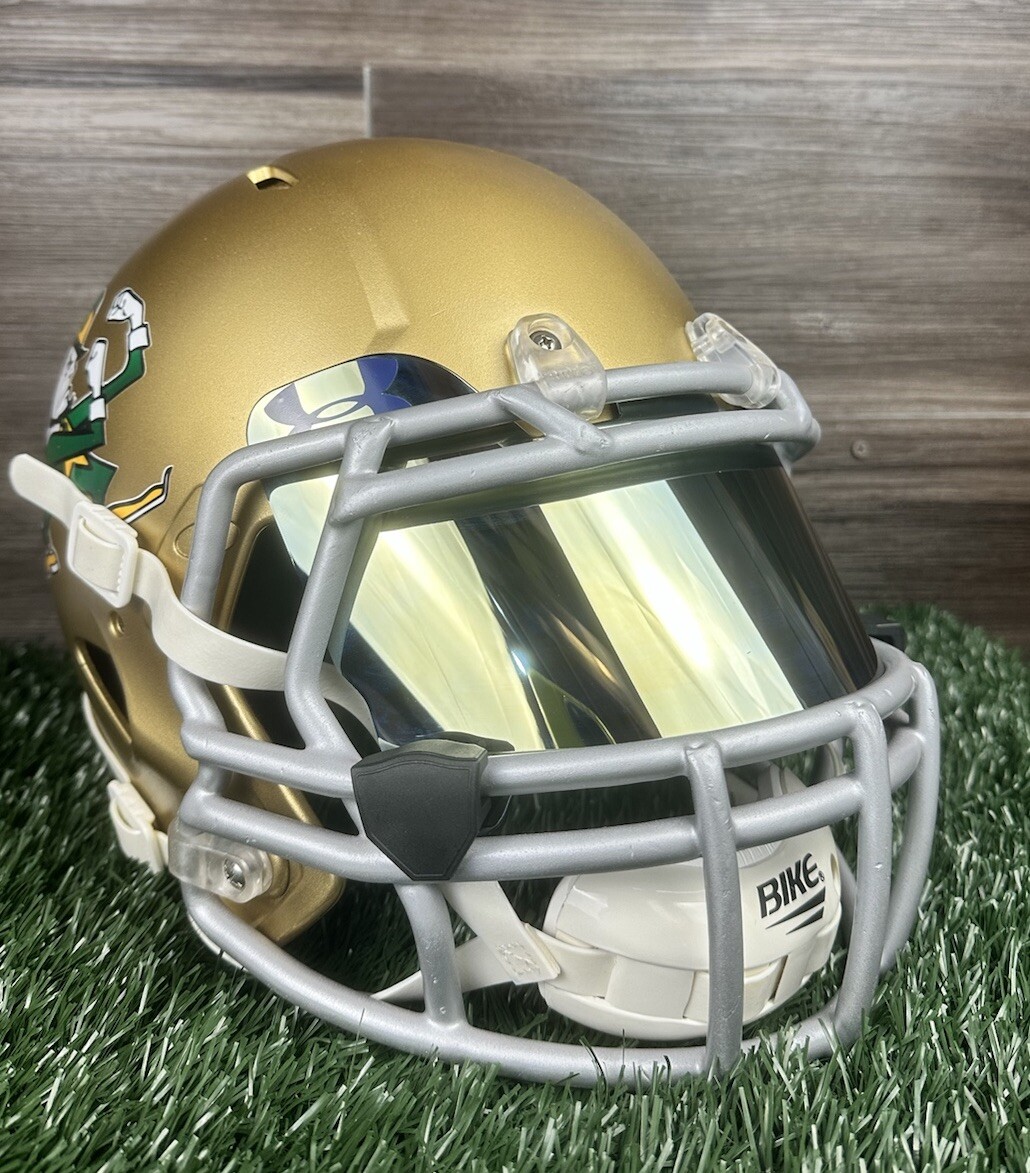 fighting irish football helmets Notre Dame Speed Mini Helmet Officially Licensed Made by Riddell Not to be used for play NOTRE DAME FIGHTING IRISH Medium
