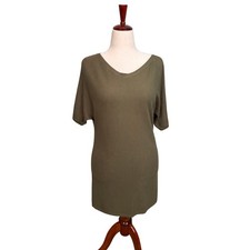 Talbots dress olive green scoop neck short sleeve ribbed knit knee length Sz M
