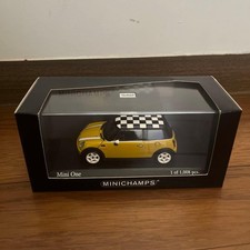 MINICHAMPS Mini One Yellow Checkered Flag Age14+