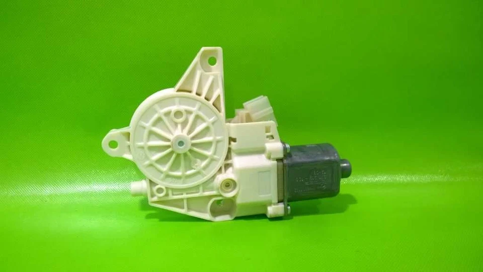 08-14 MERCEDES BENZ C350 PASAJERO VENTANA DELANTERA DERECHA MOTOR OEM 3991-52 Foto 2 de 3