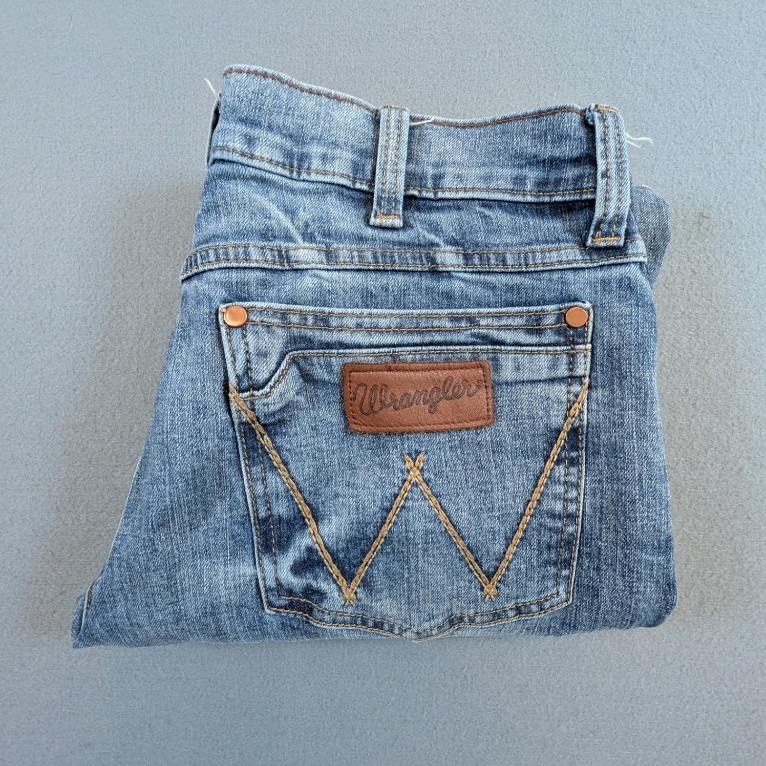 Men Size 30x30 Blue Light Wash Denim