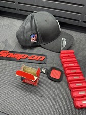 🔧 Snap-on Magnetic Screwdriver Holder + Magnetic Mat + Autographed  Hat 🔧