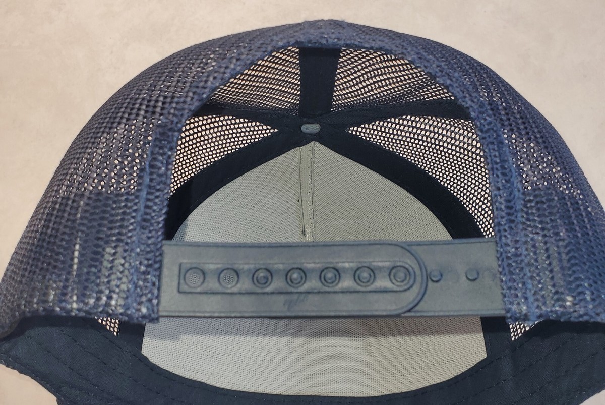 Wrangler Patch Trucker Hat /Yupoong Classic 6006 / 5 Panel