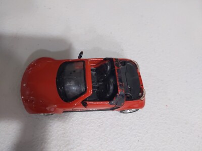 Smart Roadster Coupe 1/31 Red Cabrio Maisto Diecast Car | eBay