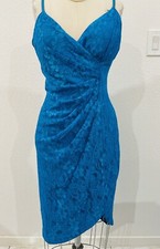 NWT GUESS Turquoise Blue Lace Bodycon Sexy Sleeveless Straps Padded Dress Sz 8