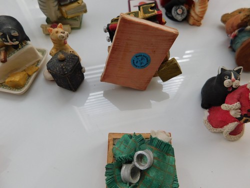 Vintage Colour Box Miniatures Collection Set X 10 - Picture 5 of 5