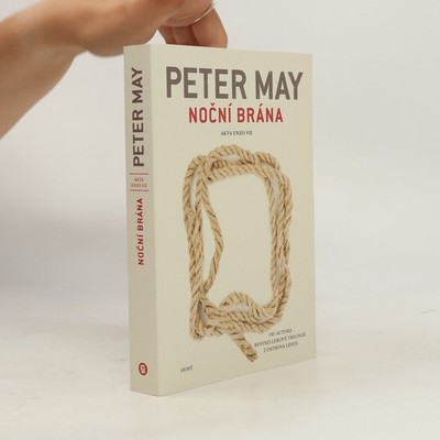 Noční brána  |  Peter May
