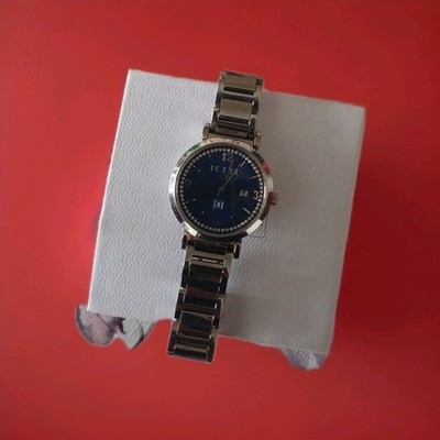 Damen-Armbanduhr JETTE Joop Edelstahlarmband Silberfarben