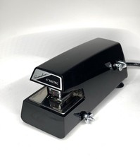 SWINGLINE MODEL 67 DESKTOP ELECTRIC STAPLER HEAVY DUTY TESTED