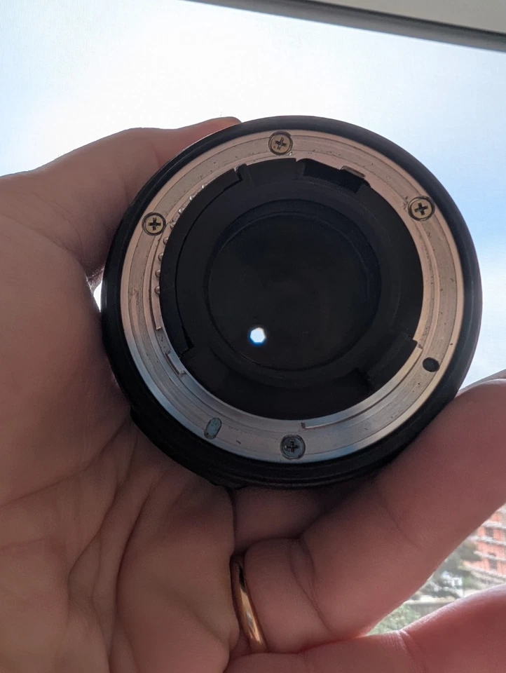 Nikon AF-S DX NIKKOR 35mm f/1.8G Obbietivo - Nero - Immagine 3 di 4