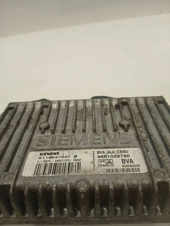 Peugeot 206 1999 Gearbox control unit module 9661029780 ALD15314 - Image 4 of 4