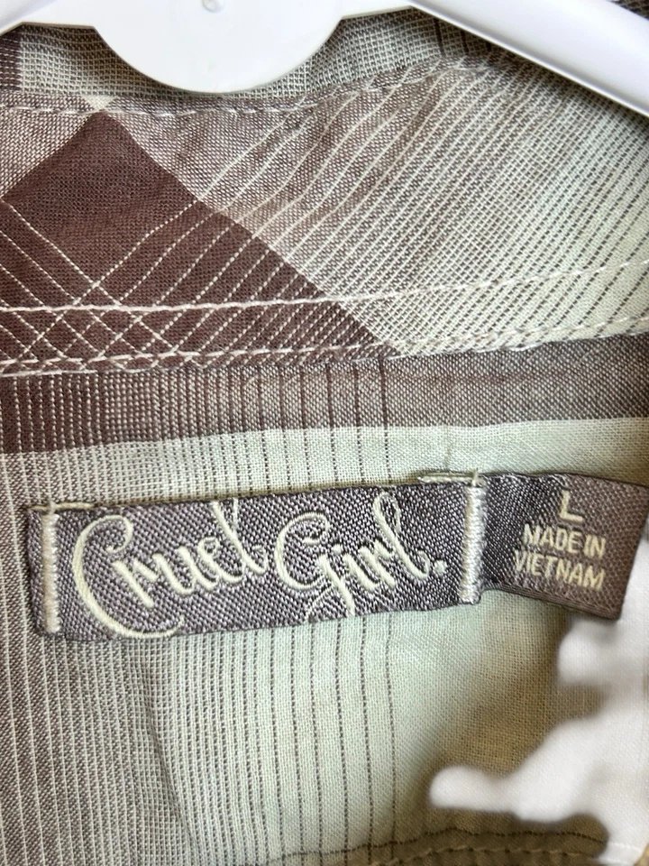 Cruel Girl Shirt Women's Size L Green Plaid Pearl Front Snap Distressed Rodeo - Image 4 of 4