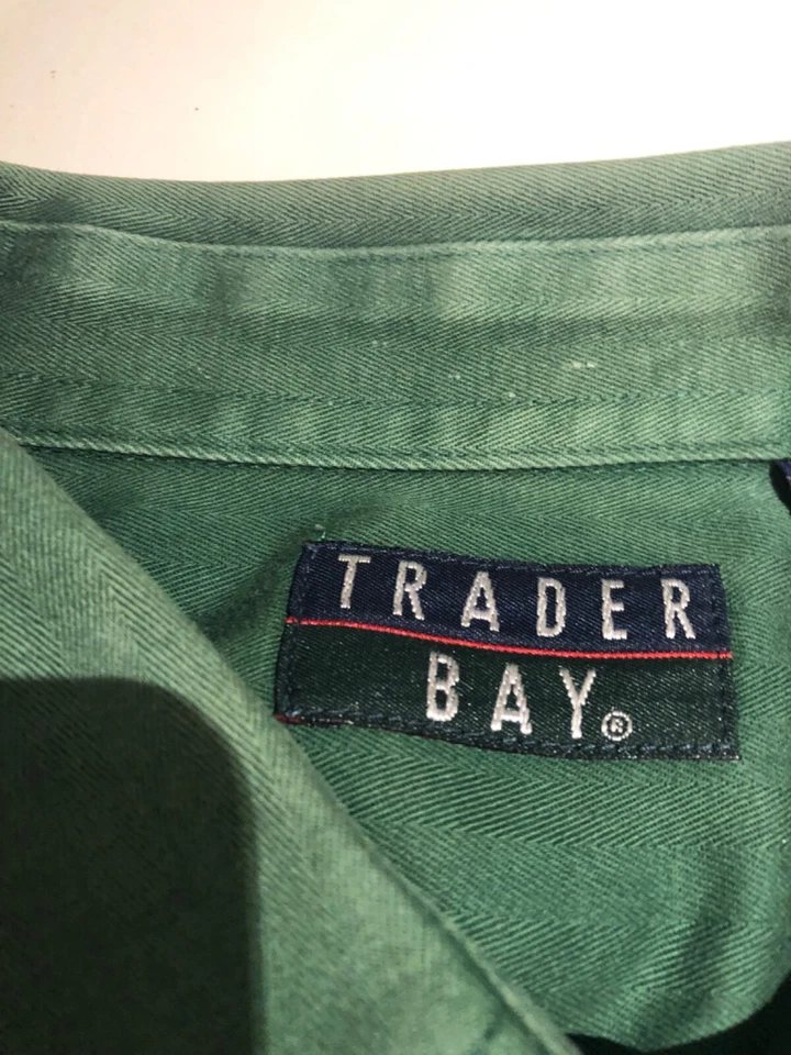 Trader Bay Mens Green Shirt Size L Long Sleeve Button Down 100% cotton 22" arm - Image 2 of 3