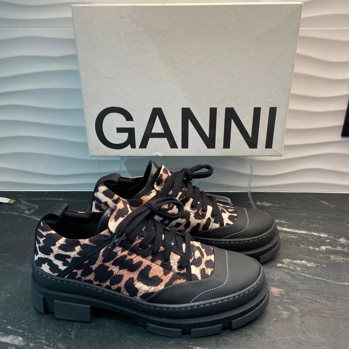 Leopard print hotsell platform sneakers