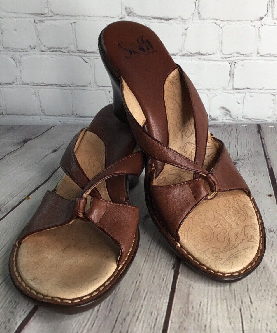Sofft Womens 10 M slip on sandals brown Wedges Leather EUC | eBay