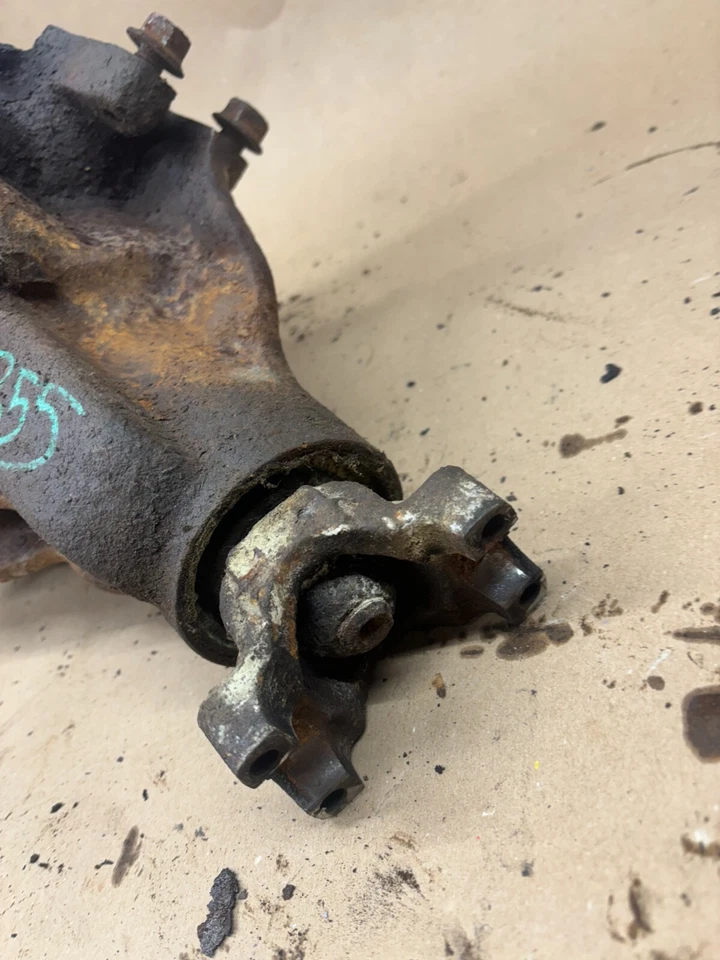 F150 Bronco Dana 44 TTB 1980-1988 eje delantero 3,55 engranajes diferenciales buje 4x4 Foto 2 de 4