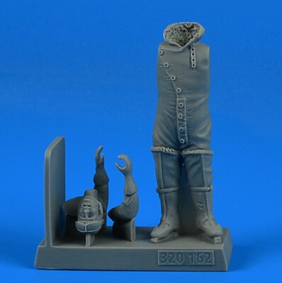 MW22 AEROBONUS 320162 GERMAN AND AUSTRO-HUNGARIAN WWI PILOT 1/32 FIGURE
