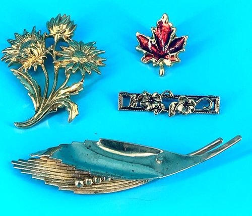 Flowers Plants Leaves Nature Flora Pin Brooch x4 Avon & Unsigned