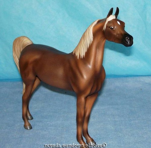 Lakeshore Porcelains Liver Chestnut Arabian Status Symbol - Picture 2 of 9
